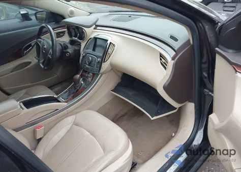 2013 Buick Lacrosse Leather Group z USA, uszkodzony, nr VIN 1G4GC5E32DF202133